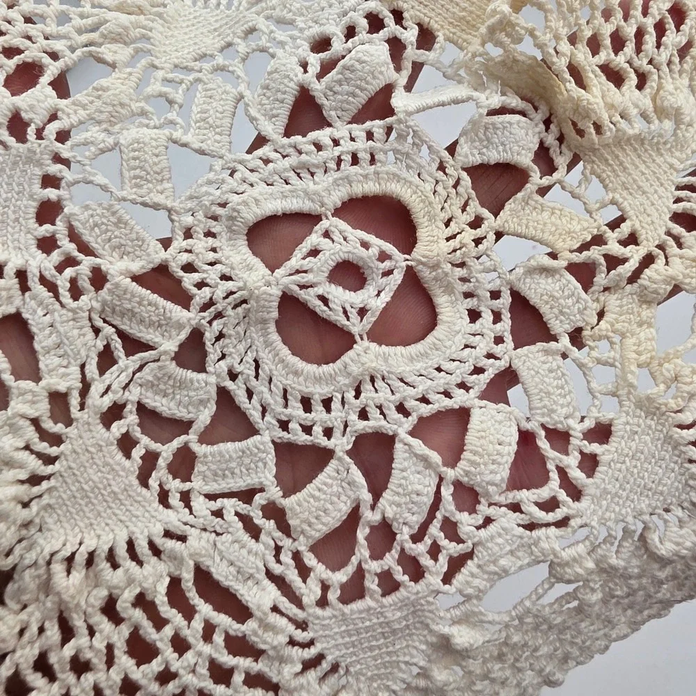 Vintage Hand Crochet Cotton Lace Doily Cream Floral Round 6.5 Cottagecore N4